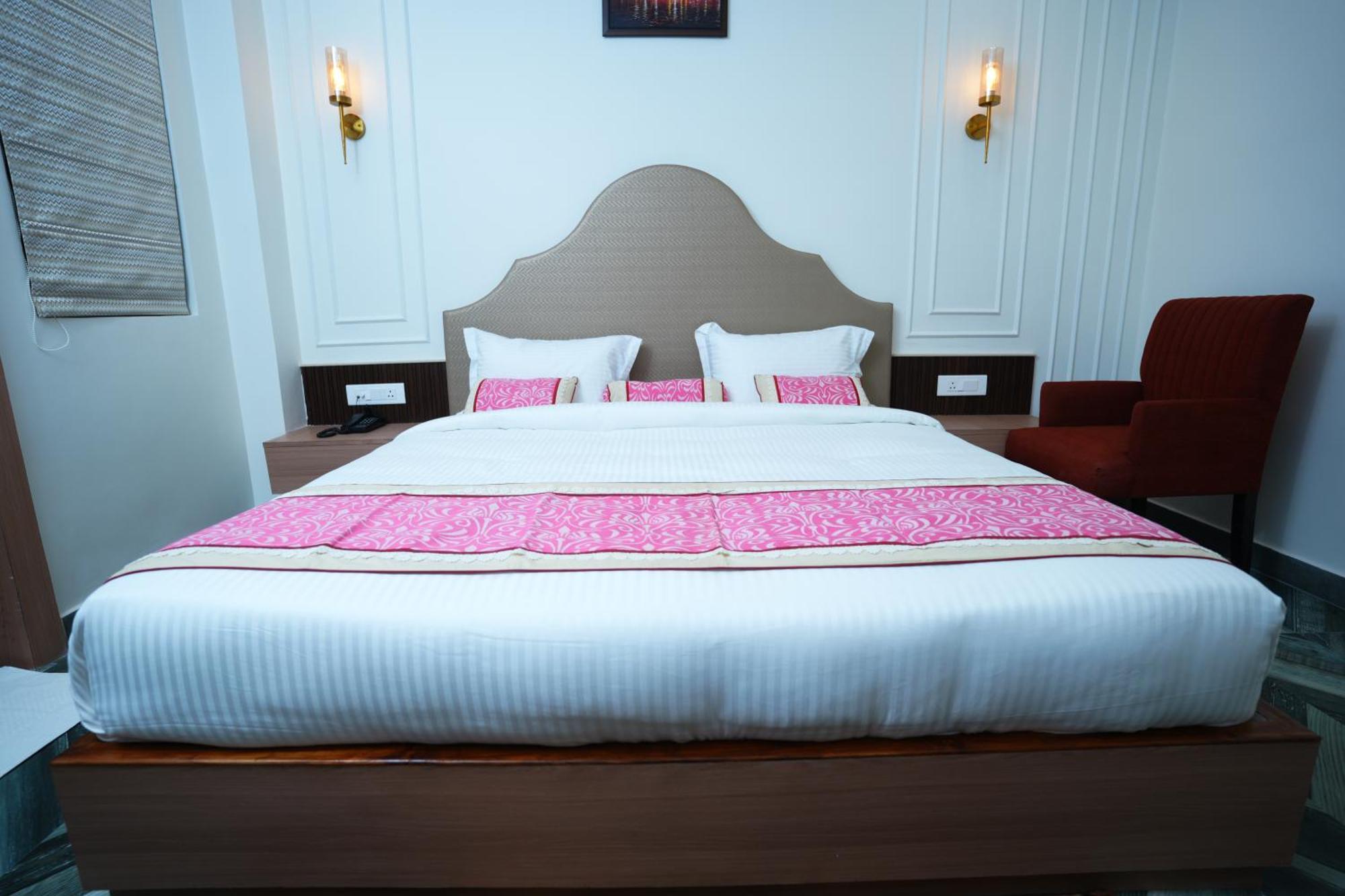 Anaya Retreat Hotel Varanasi
