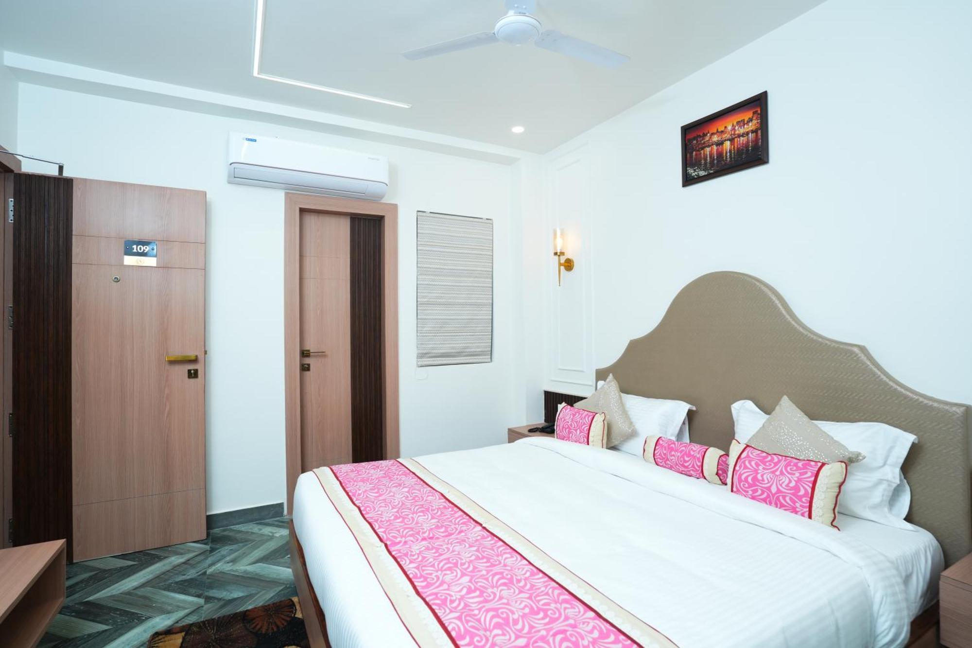 Anaya Retreat Varanasi