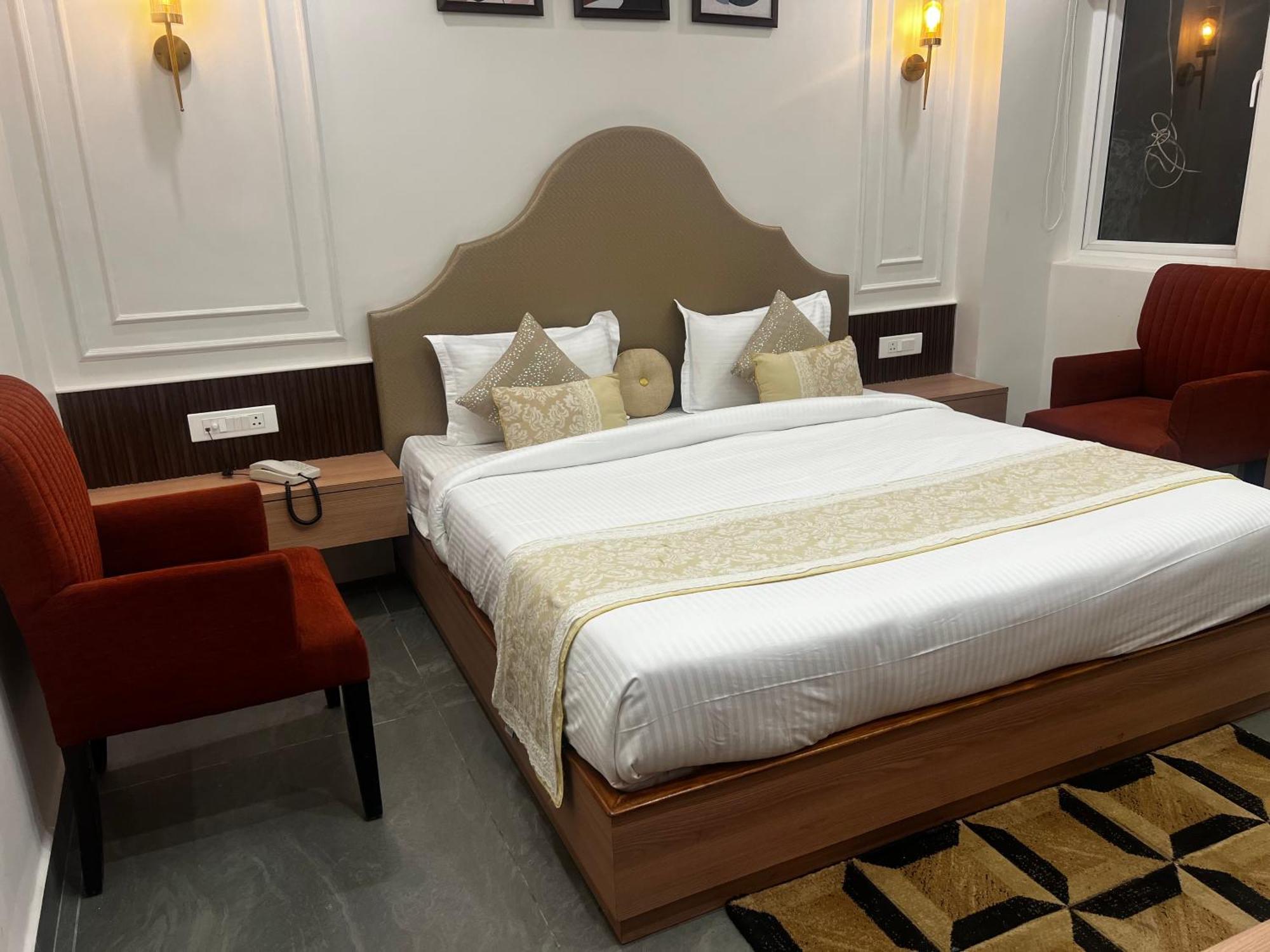 Anaya Retreat